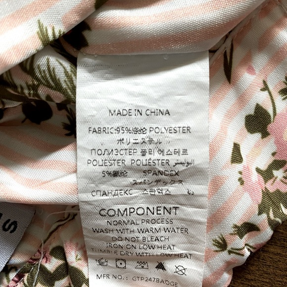 Halter Top - Picture 7 of 7